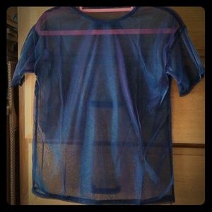 Sheer duochrome top